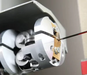 Contour cutting with a band knife ProCom Automation